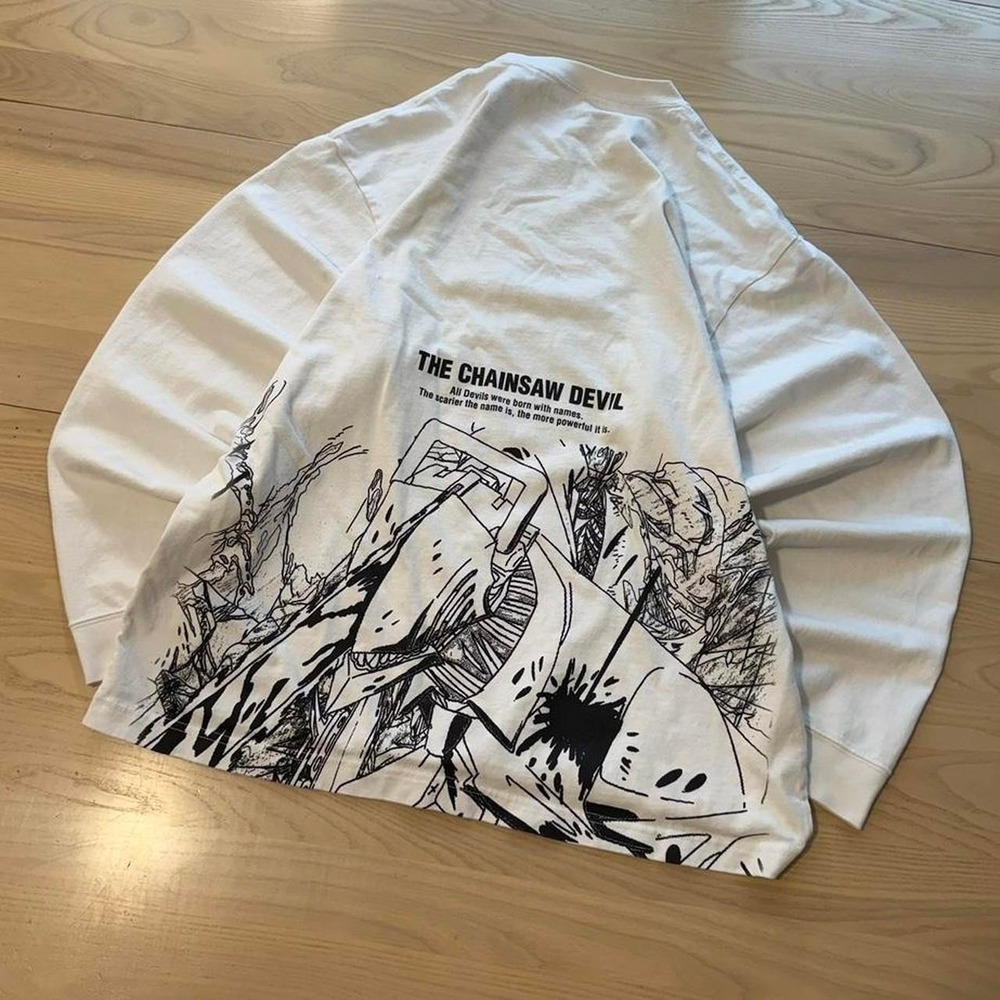Uniqlo Chainsaw Man long sleeve white shirt medium - Picture 6 of 8